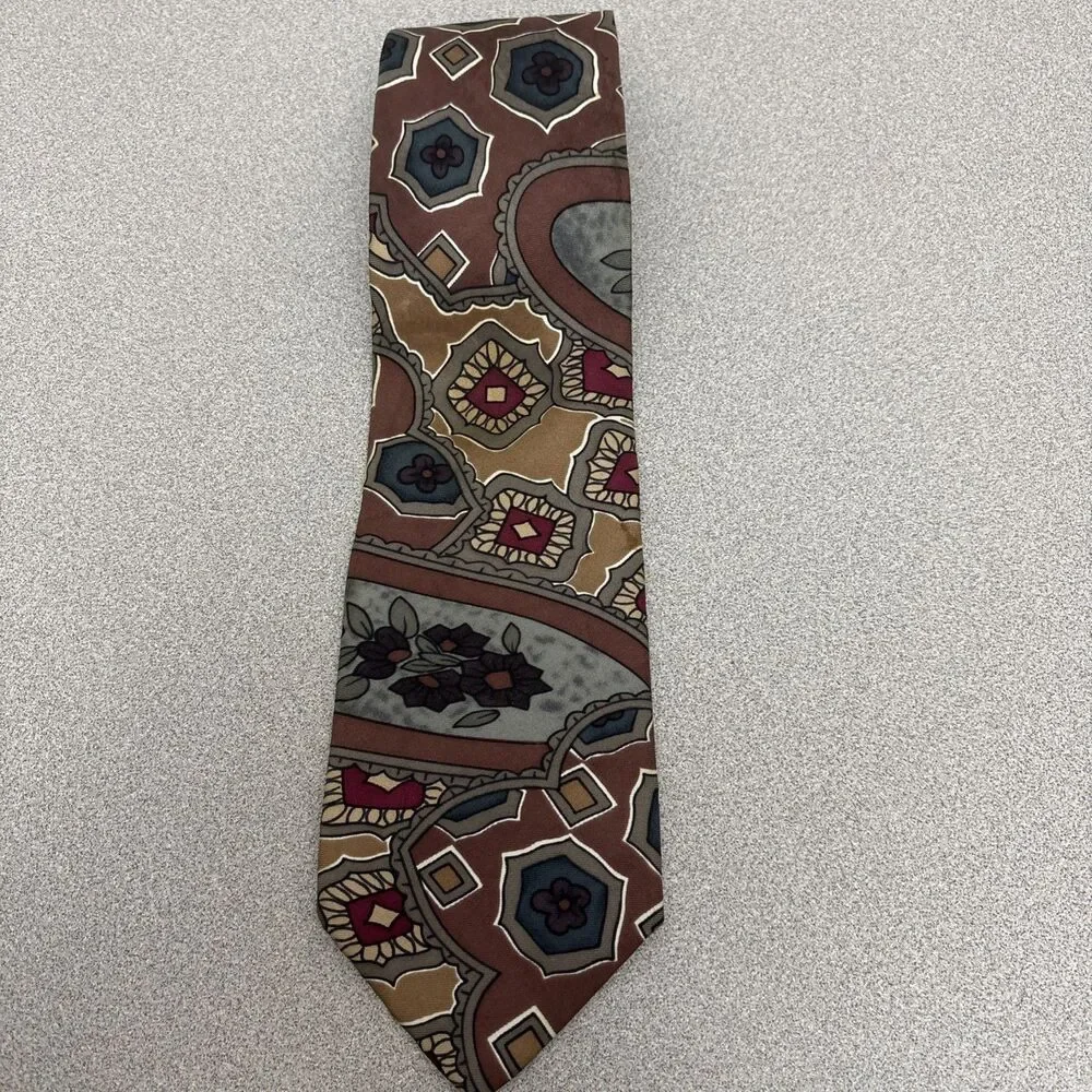 Vintage Adolfo 100% Silk Necktie, Wide 4
